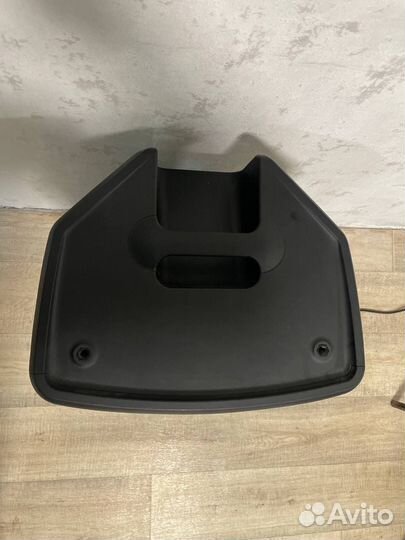 Акустические колонка JBL EON715