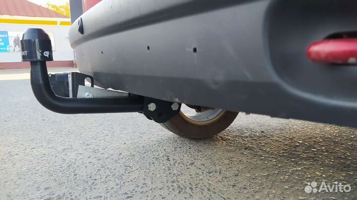 Фаркоп на Лада Ларгус Кросс съёмный шар (Garant)