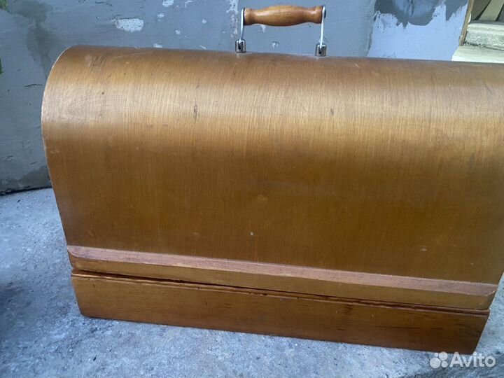 Швейная машинка