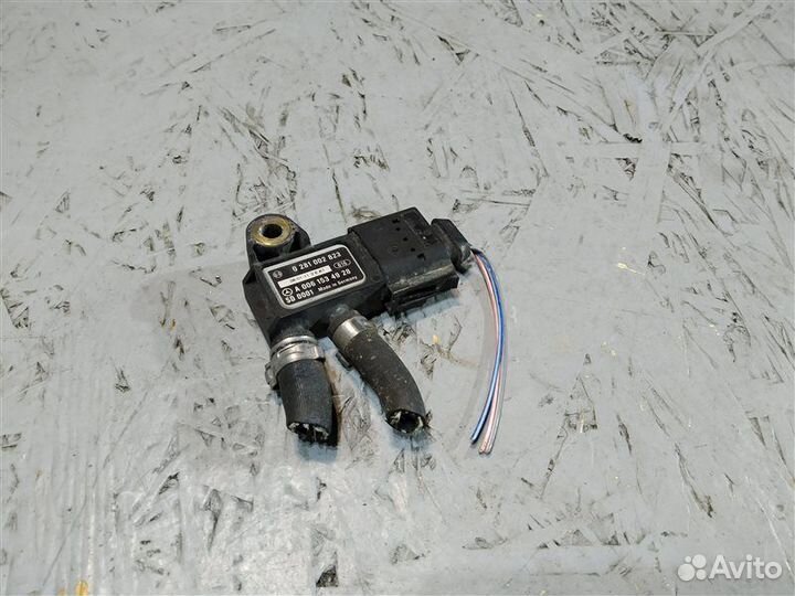 Датчик давления ог Mercedes R-Class W251 OM642