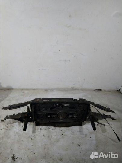 Передняя панель (телевизор) BMW 5 E39 рест. 2002