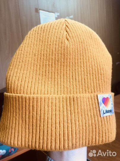 Шапка для девочки новая
