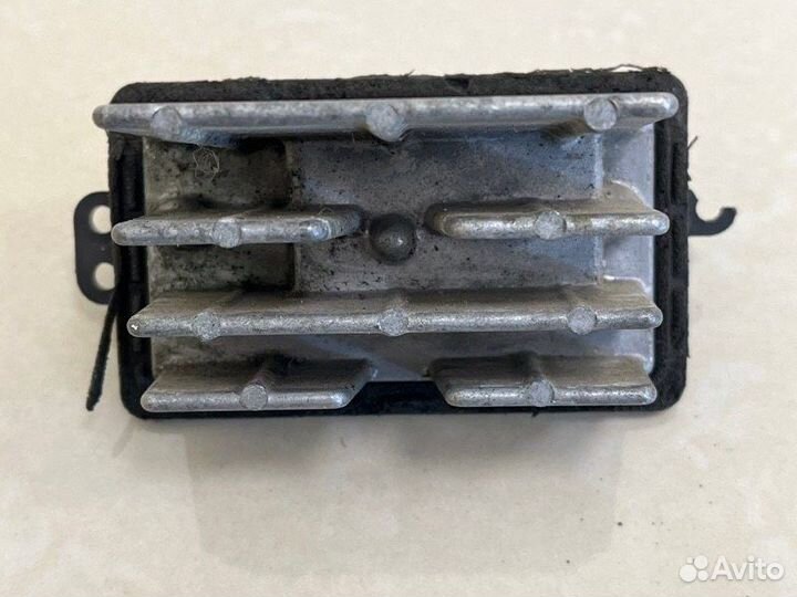 Резистор печки Rover 75 седан 25K4FL10 1999