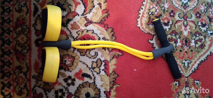 Тренажёр для тела с эспандерами 