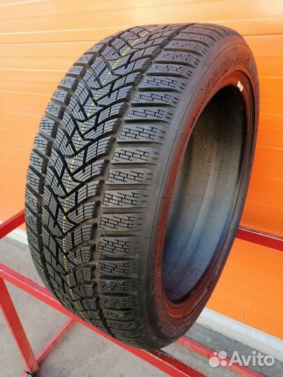 Dunlop Winter Sport 5 235/45 R18 102S