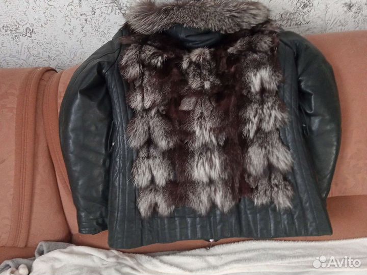 Куртка кожаная женская 48 размер