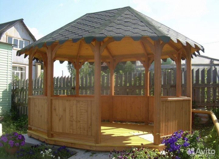 Бригада строителей