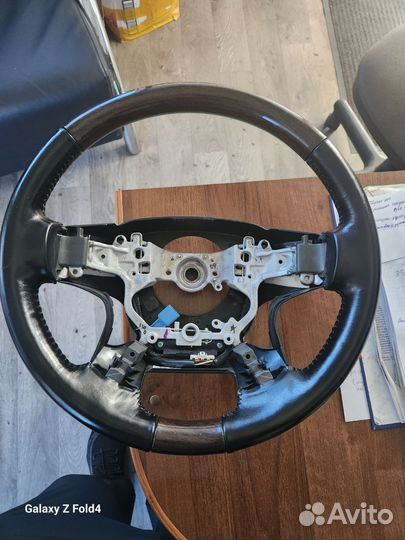 Руль на land cruiser 200