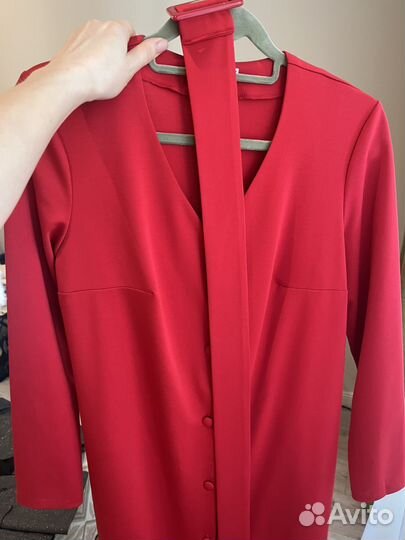 Платье красное повседневное