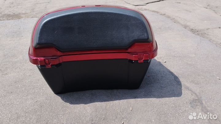 Кофр пластиковый на мотоцикл