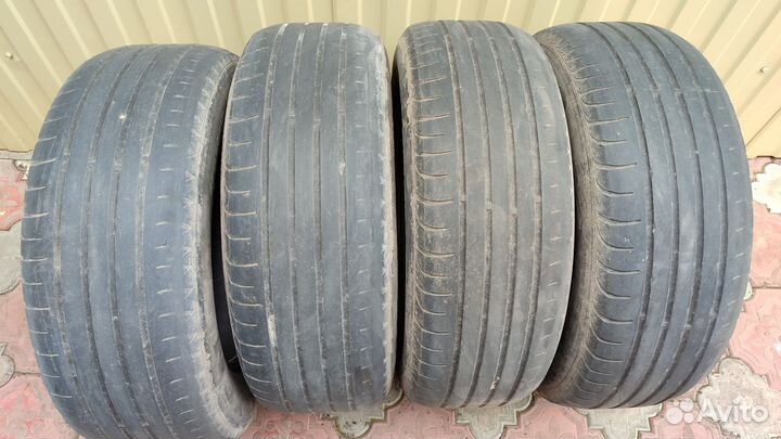 Nexen N8000 235/65 R17 104H
