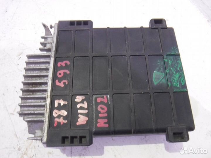 Блок управления двигателем