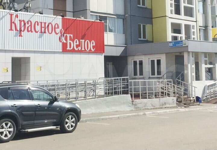 Отдельный вход, с санузлами 97 м²