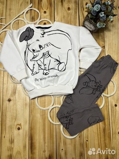 Теплый костюм Zara