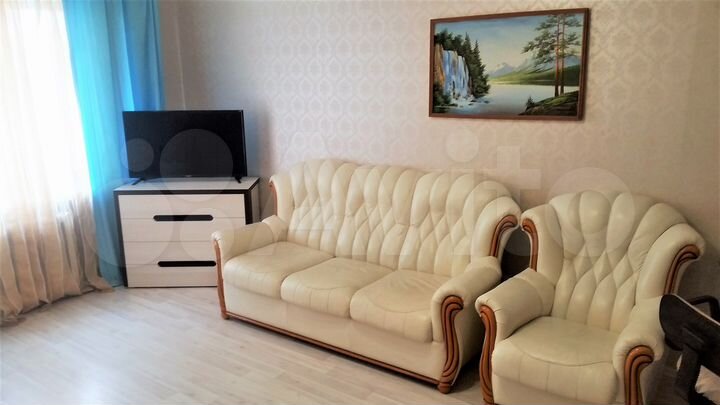 2-к. квартира, 63 м², 4/18 эт.