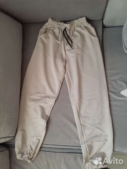 Спортивный костюм женский