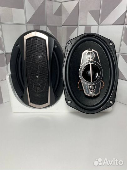 Динамики овалы pioneer 1000W новые