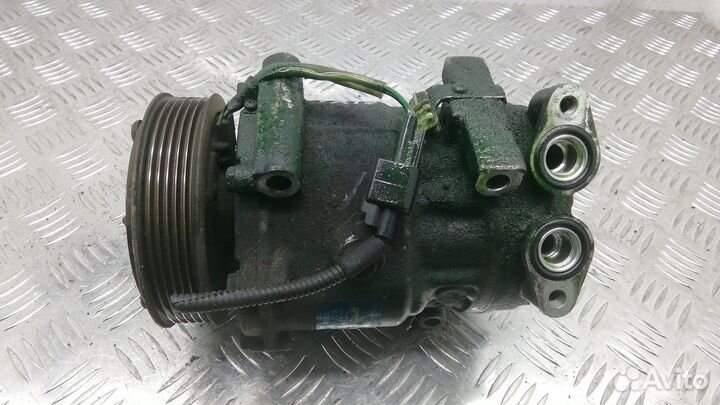 Компрессор кондиционера Volvo C30 2009 1677171