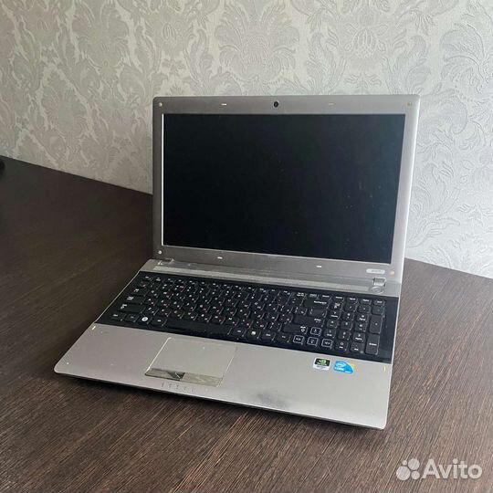 Samsung rv511