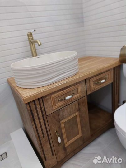 Комод для ванной комнаты из ясеня