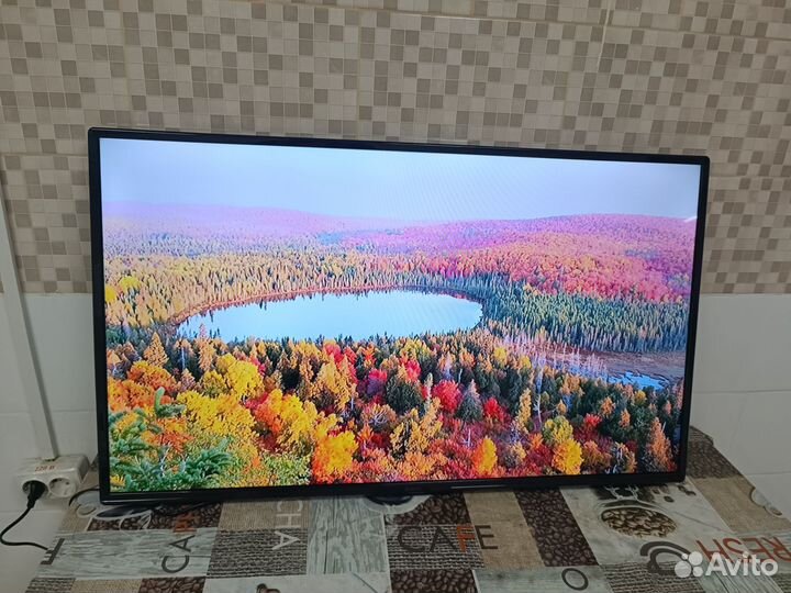 Телевизор SMART tv