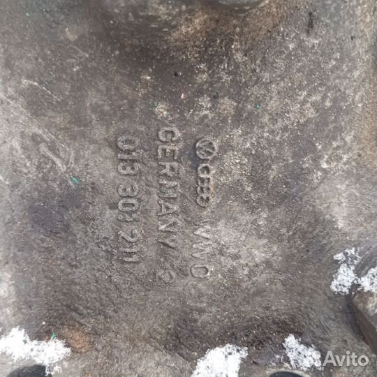 Коробка audi 100 с 3