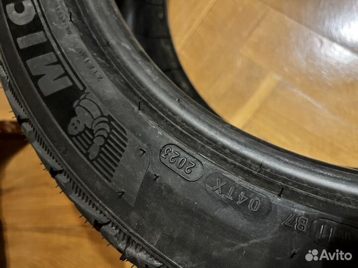 Michelin Alpin 5 245/45 R18