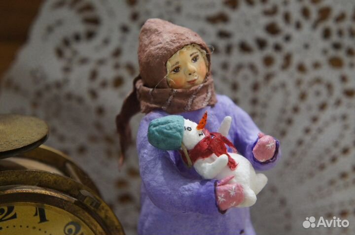 «Девочка со снеговиком» елочная игрушка