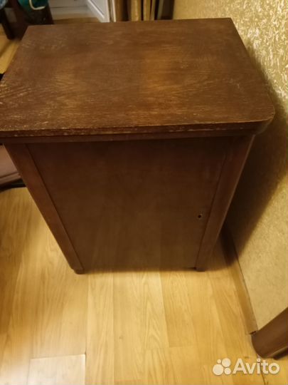 Швейная электрическая машинка Kohler, ножная