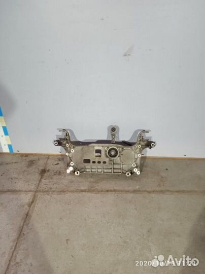 Подрамник передний Volkswagen Passat B6 BZB 1.8