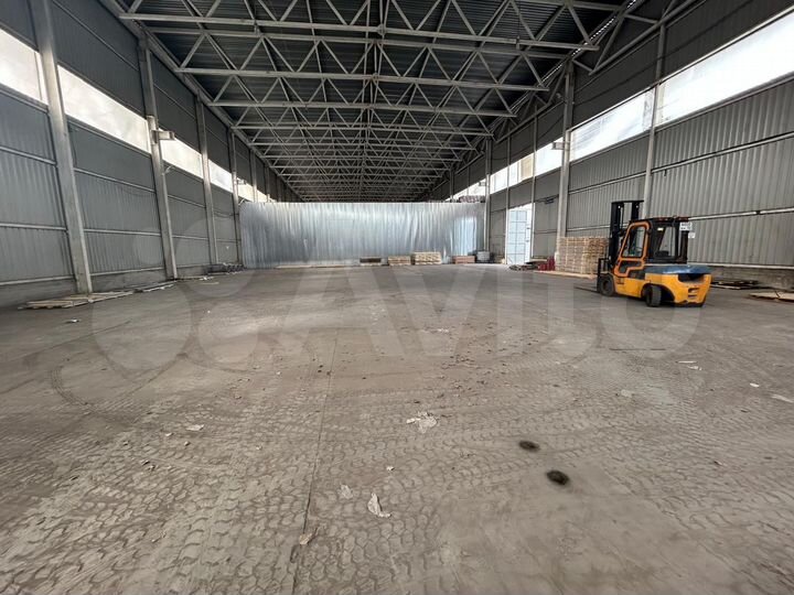 Склад, 901 м²