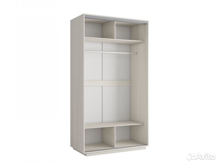 Шкаф купе с зеркалом