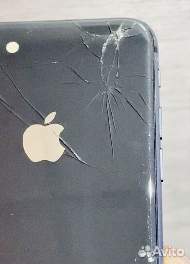 Замена разбитой крышки Apple iPhone