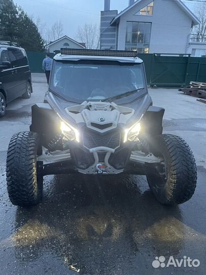 BRP Can-Am Maverick X3 XRC Turbo RR