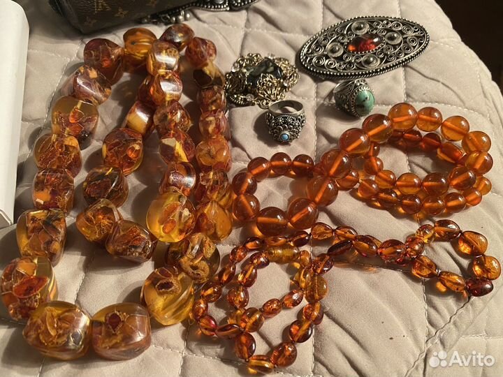 Бижутерия янтарь бусы брошь кольцо