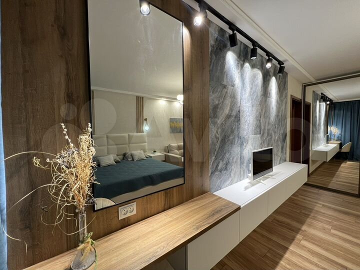 2-к. квартира, 70 м², 5/5 эт.