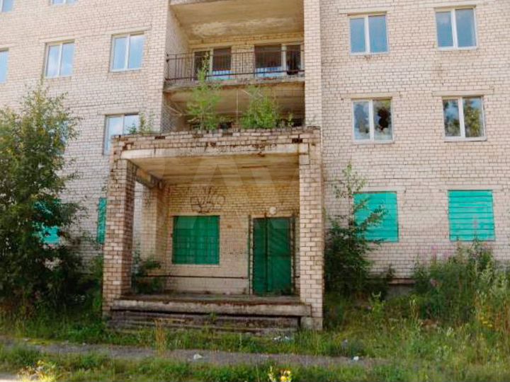 Здание, 3009 м²