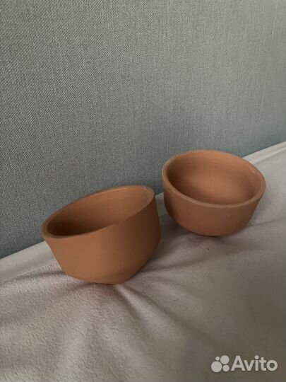 Терракотовый горшок маленький
