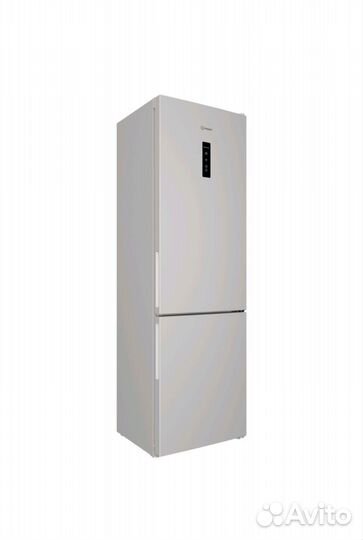 Холодильник Indesit ITR 5200W, новый, No Frost