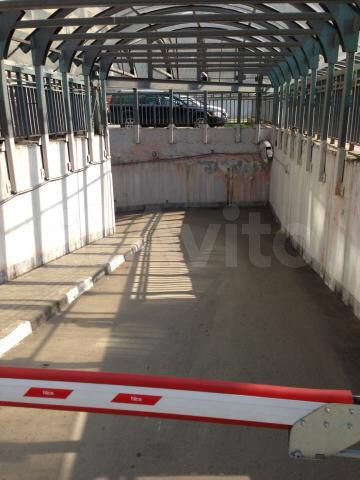 Машиноместо, 15 м²