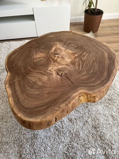 Столик журнальный