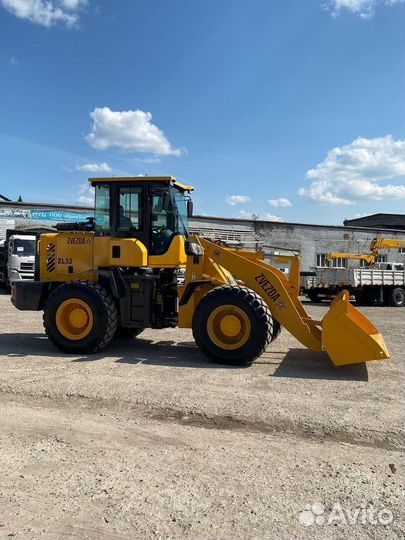 Фронтальный погрузчик ZVEZDA ZL32, 2024
