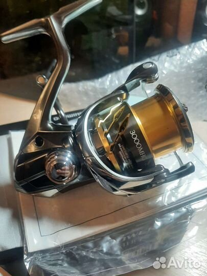 Shimano 20 Twin Power 3000MHG JDM