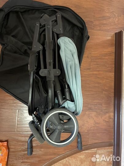 Прогулочная коляска для путешествий