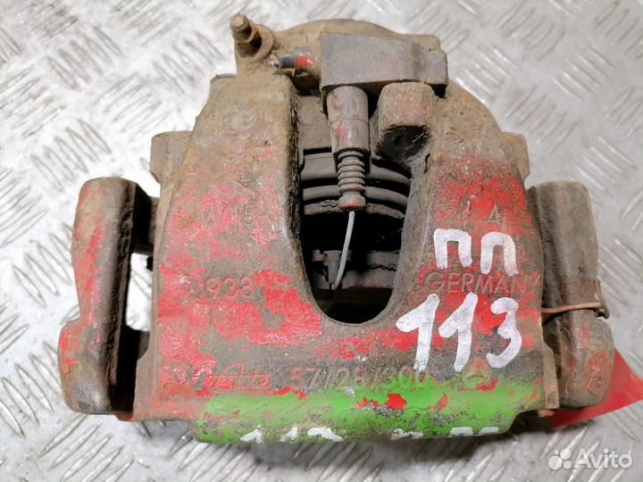 Суппорт передний правый E 210