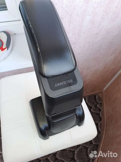 Подлокотник ford focus 3