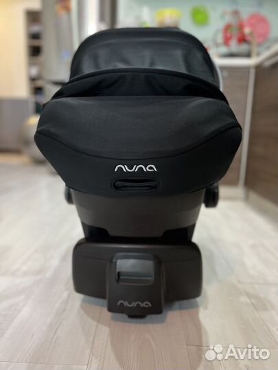 Автолюлька nuna pipa lite с базой isofix