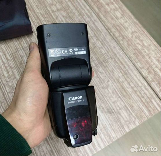 Вспышка Canon Speedlite 580EX II