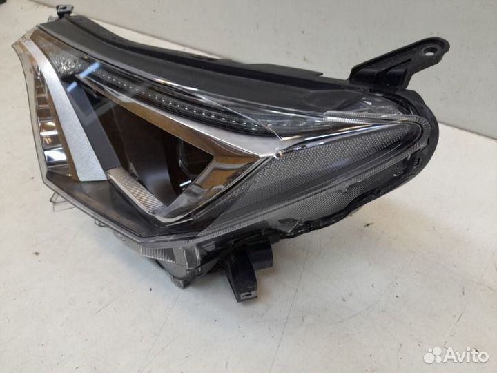 Фара левая Toyota Rav4 CA40 2015-2019