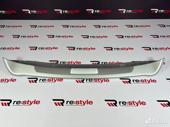 Спойлер Toyota Hiace 200 S1998